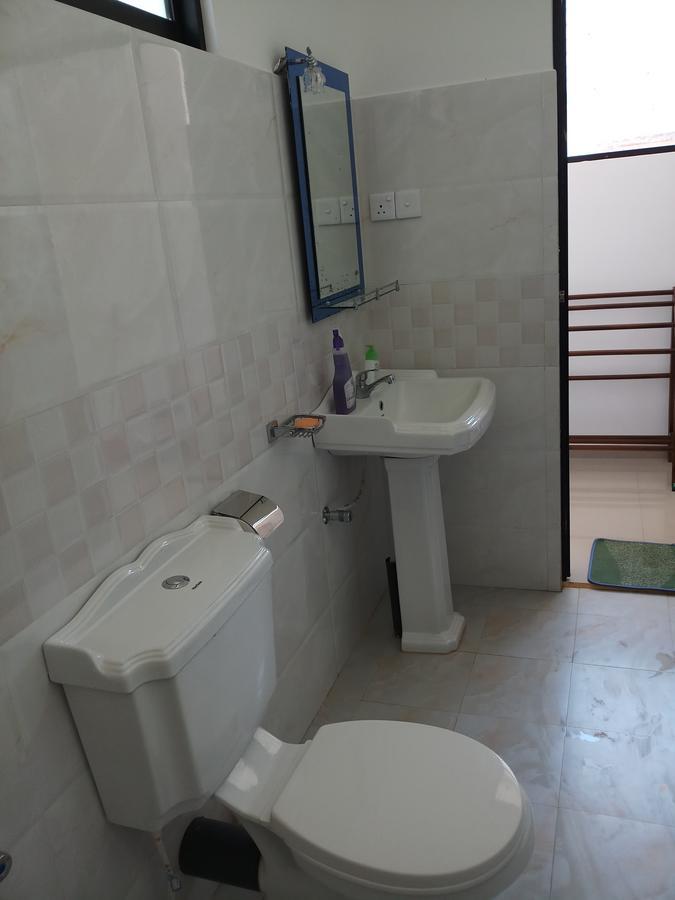Dolphin Cottage Мириса Екстериор снимка